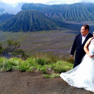 Wedding Photoshoot in Mount Bromo
